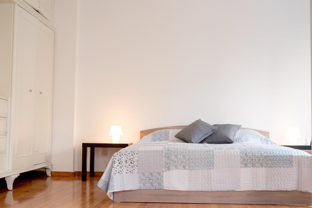 Central 5 Room Apartment Athen Eksteriør billede